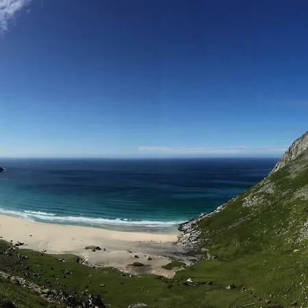 Fishermans View Lofoten Апартаменты *